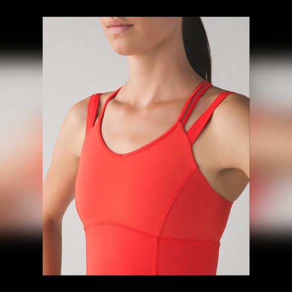 LULULEMON Happy Strappy Tank In Alarming Red.Size 6 - Picture 7 of 15